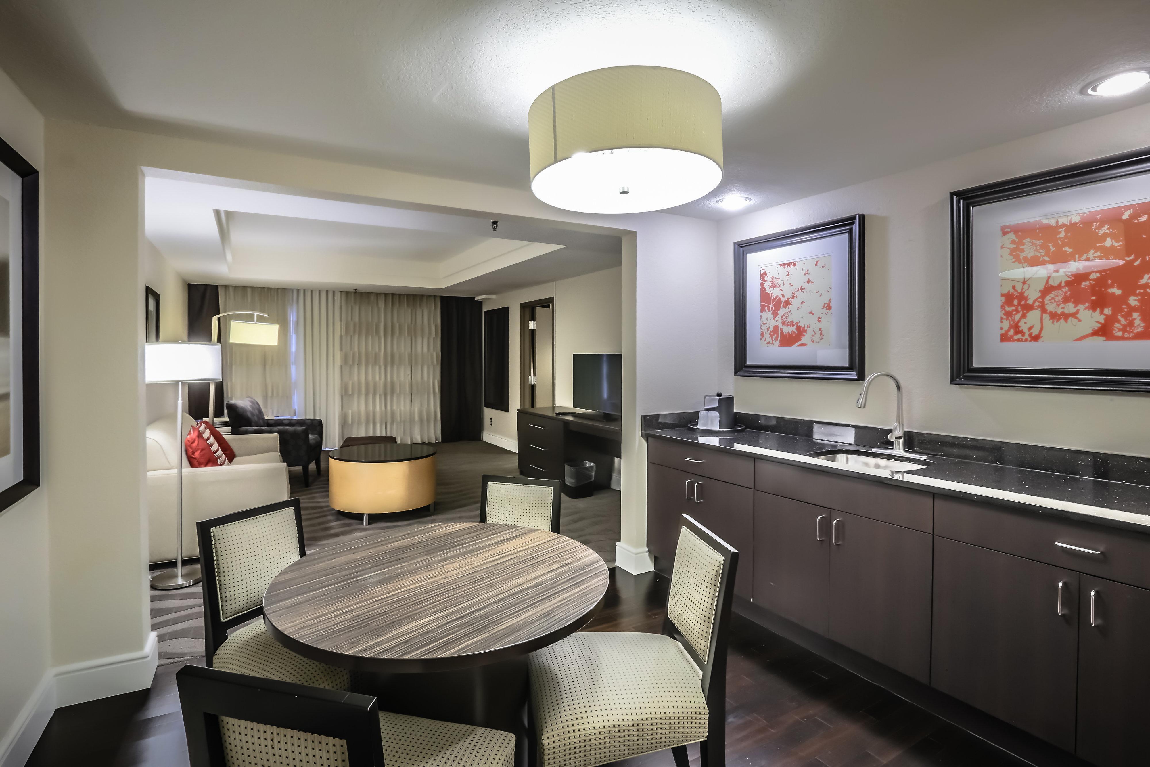 Holiday Inn Austin Midtown By Ihg Exterior photo