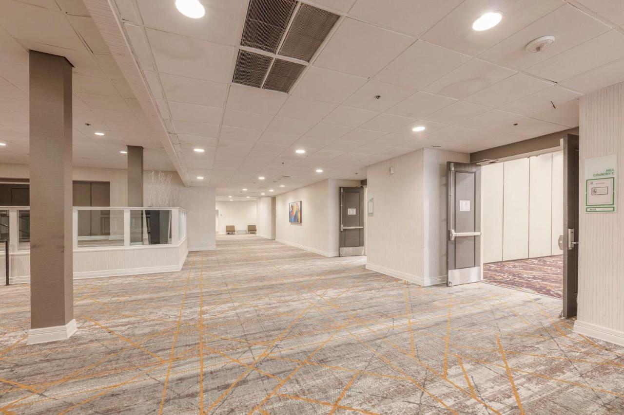 Holiday Inn Austin Midtown By Ihg Exterior photo