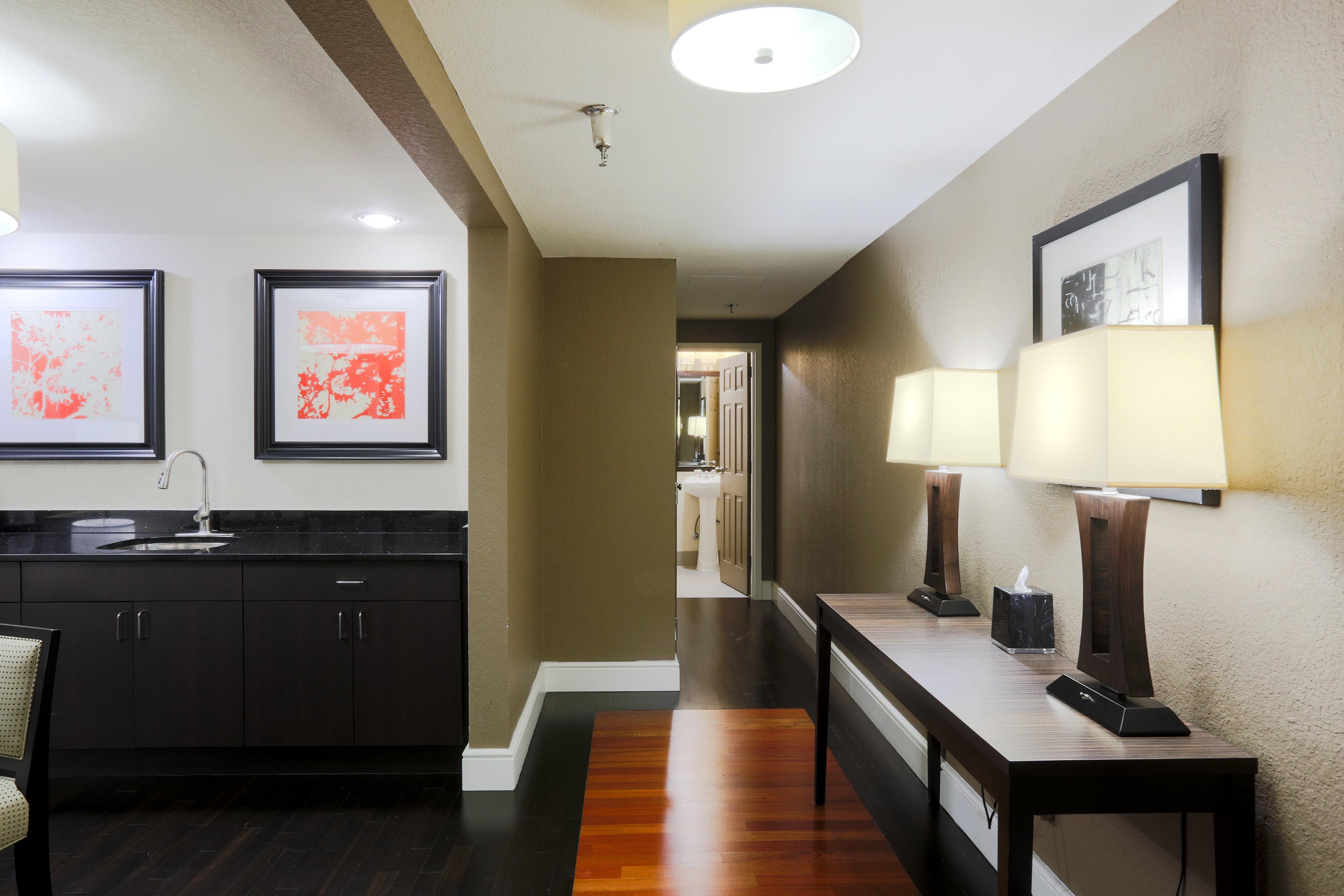 Holiday Inn Austin Midtown By Ihg Exterior photo